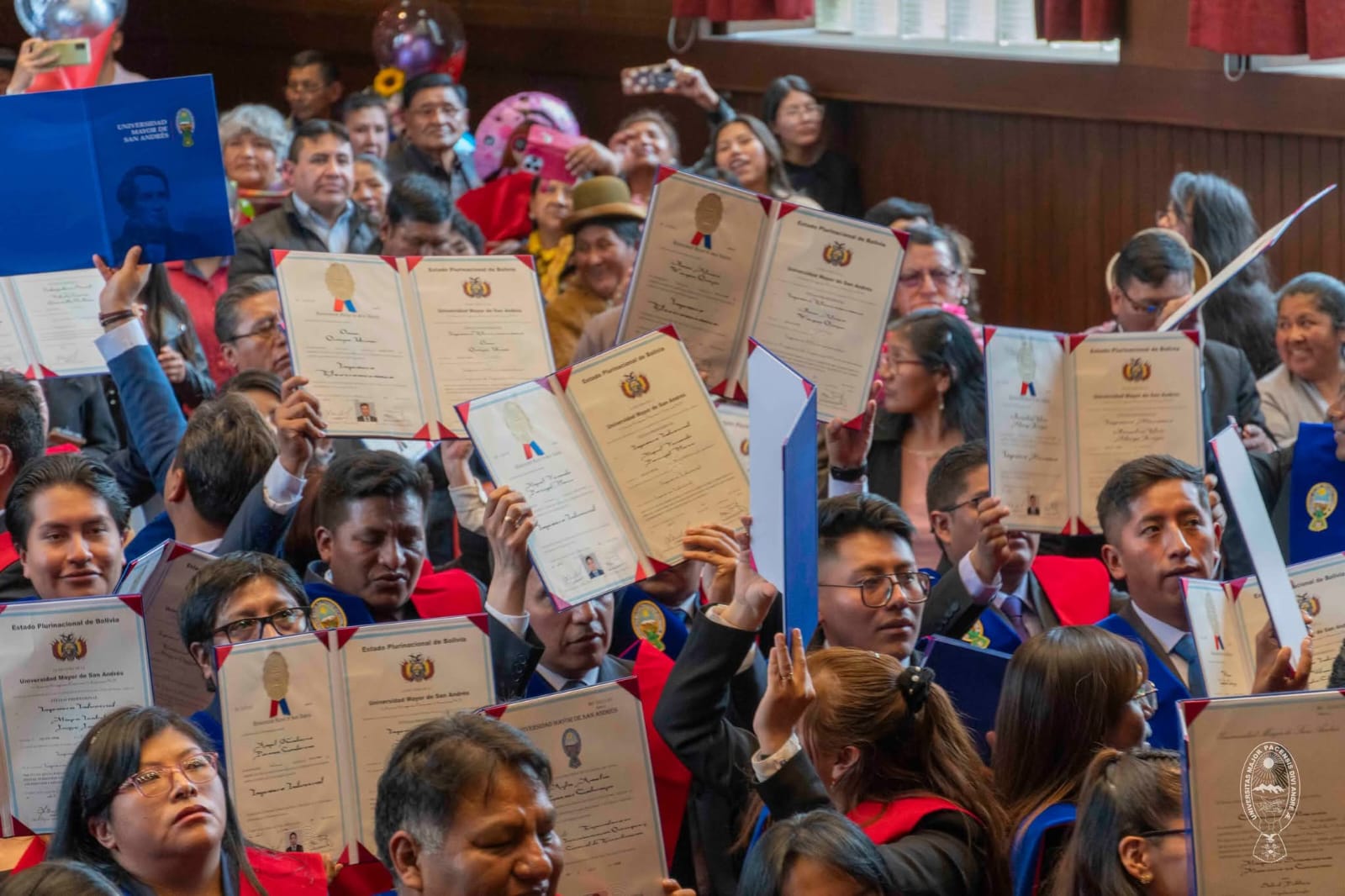 La UMSA titula a más de 180 nuevos profesionales en su segunda jornada de Colación de Grado